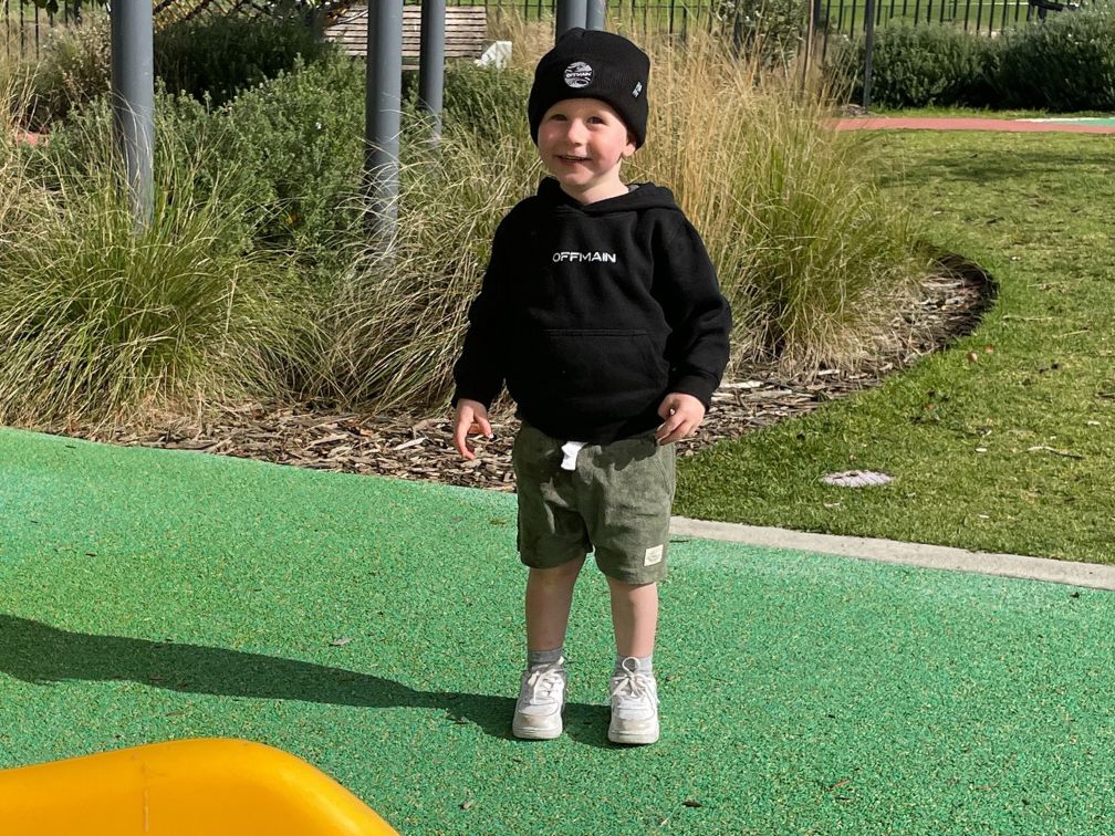 OFFMAIN - Black Hoodie - Kids